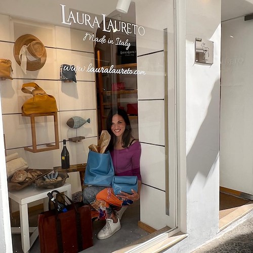 Capri: Laura Laureto dopo Cortona apre un nuovo spazio nell'Isola Azzurra in Via Longano