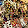 A Venezia banditi i souvenir made in China da San Marco e Rialto, un’idea per Positano? 