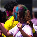 Il Fiordo di Furore si accende di colori: 27 luglio arriva “Holi Colors”, il party dell’estate