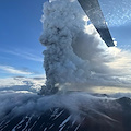 Russia, storica eruzione del vulcano Krasheninnikov: cenere fino a 6 km di altezza