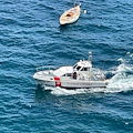 Salerno, barca in avaria a due miglia dal porto: salvi i 4 diportisti a bordo