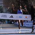 Settemila atleti per la Napoli City Half Marathon 2025, trionfano i keniani