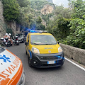 Strada Statale temporaneamente chiusa a Conca dei Marini. In attesa dell’impianto semaforico per senso unico alternato