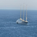 Superyacht sequestrati agli oligarchi russi: quanto costa allo Stato mantenerli