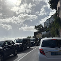 Traffico intenso sulla Statale Amalfitana: un’ora per percorrere il tratto Amalfi–Maiori