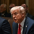 Trump rivendica l'attacco agli impianti nucleari iraniani: «Missione compiuta, ora è il tempo della pace»