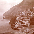 Un viaggiatore anonimo tra Amalfi, Furore e Positano: fotografie di inizio secolo grazie a Cava Storie