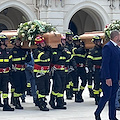 Vigili del fuoco morti durante escursione: a Chieti i funerali di Emanuele Capone e Nico Civitella 