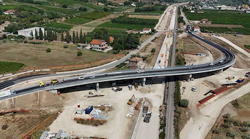 Alta Velocità Napoli-Bari, completata la galleria Ponte e inaugurato il nuovo cavalcaferrovia a Benevento