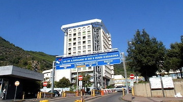 Assunzioni fantasma al Ruggi di Salerno, 15 necrofori convocati restano senza contratto: la denuncia della Fials provinciale