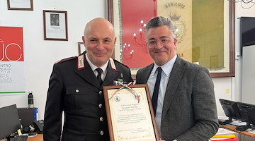 Carabinieri: Agerola saluta con emozione il maresciallo maggiore Gerardo Varone dopo cinque anni di servizio 