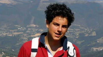 Carlo Acutis, canonizzazione sospesa in seguito alla morte di Papa Francesco