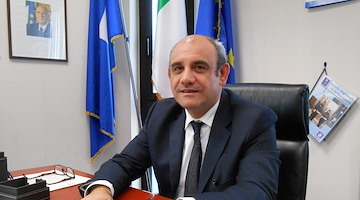 Corruzione: arrestato il sindaco di Santa Marina Giovanni Fortunato 