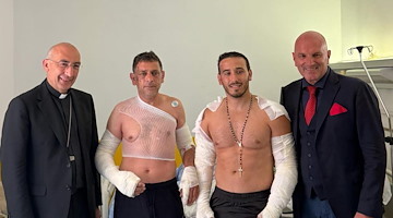 Esplosione a Roma, gli agenti Francesco e Marco stanno meglio. La visita del cardinale vicario e il saluto di Papa Leone XIV