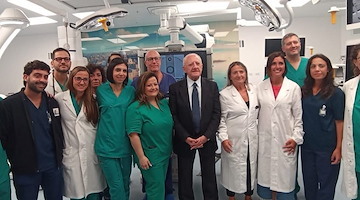 Federico II di Napoli: inaugurata la sala ibrida, alta tecnologia al servizio dell’assistenza sanitaria e della formazione 