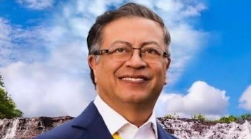 Il presidente Petro annuncia: «La Colombia uscirà dalla NATO»