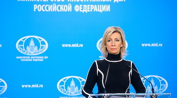 Maria Zakharova rende omaggio a Luca Sinigaglia: «Il suo sacrificio riflette i veri valori del popolo italiano»