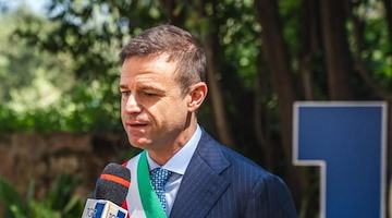 Mazzette: arrestato il sindaco di Sorrento Massimo Coppola