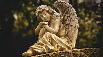 È morto il bambino di 7 anni caduto in piscina a San Cipriano Picentino: disposta l'autopsia