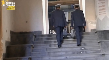 Napoli, maxi sequestro antimafia: beni per 42 milioni a imprenditore legato al clan Puca