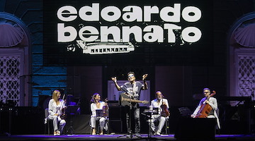 Oltre 7.000 spettatori e sold out di Edoardo Bennato: si chiude con successo la IX edizione di Un'Estate da RE
