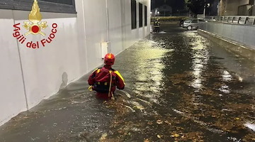 Ondata di maltempo nel Nord Italia: oltre 250 interventi dei Vigili del fuoco