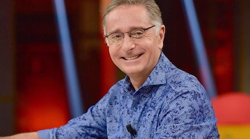 Paolo Bonolis ospite a Minori per una serata tra ironia e ricordi