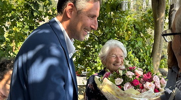 Positano festeggia i 100 anni di Raffaela Cinque, per tutti "Raffaelina della Torre"