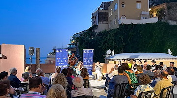 "Positano Mare, Sole e Cultura": Amedeo Colella e Chiara Gily chiudono la XXXIII edizione della rassegna letteraria 