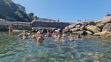 Prima giornata di PC on the beach, l'AMP Punta Campanella in spiaggia per attività ludiche ed educative con i più piccoli