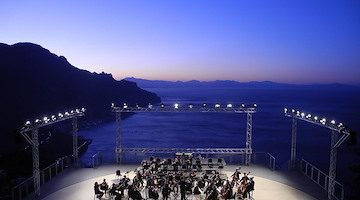 Ravello Festival 2025: artisti internazionali, il Concerto all’Alba e lo splendore di Villa Rufolo