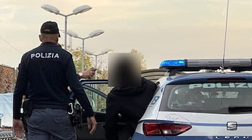 Ruba biciclette elettriche a Salerno: allontanato cittadino extracomunitario pluripregiudicato 
