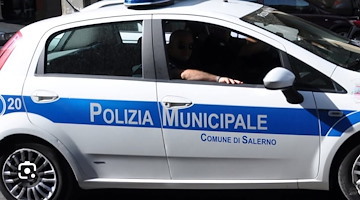 Salerno, rapina donna incinta: arrestato straniero