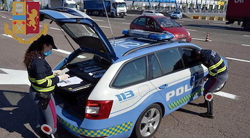 Sorpreso a scassinare la cassa automatica self-service: un arresto sulla A3 Salerno-Pompei-Napoli