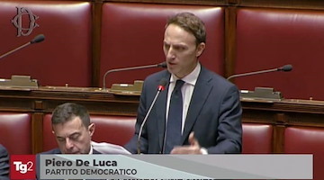 Sud, De Luca e Pagano: "Il Governo ha scaricato il Mezzogiorno. Fondi dirottati e gestione PNRR fallimentare"
