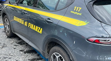 Truffe assicurative su incidenti nel casertano: 30 indiziati, tra cui medici, avvocati e giudici di pace