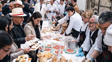 Tutto pronto per "Divina Food Experience": oltre 50 operatori del settore della ristorazione a Vietri sul Mare