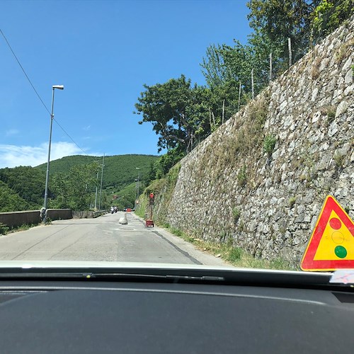 A breve la SP2 non sarà più "groviera", in corso lavori ripristino manto stradale sulla Chiunzi-Maiori