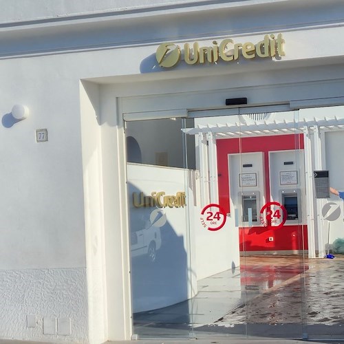 Filiale Unicredit di Capri<br />&copy; Giuseppe Gargiulo
