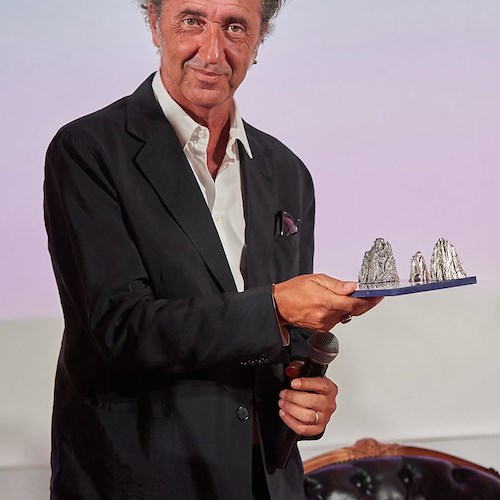 Paolo Sorrentino riceve iI Premio Faraglioni 2023
