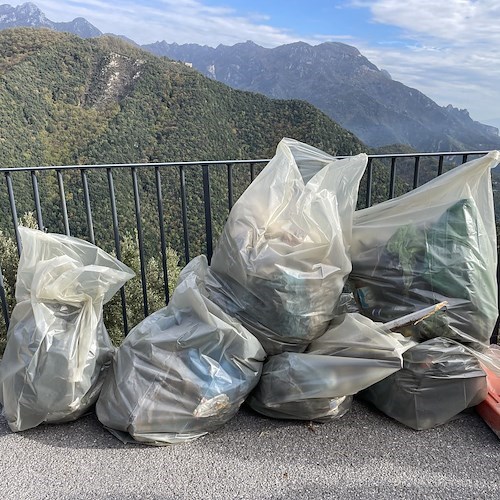 A Ravello iniziativa green in collaborazione con Legambiente e il supporto dei rocciatori di Cardine SRL /Foto