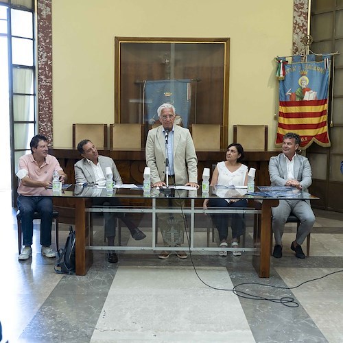 A Salerno torna il Festival delle Colline Mediterranee: otto mercoledi di cultura e spettacoli nell’anfiteatro di Tenuta dei Normanni