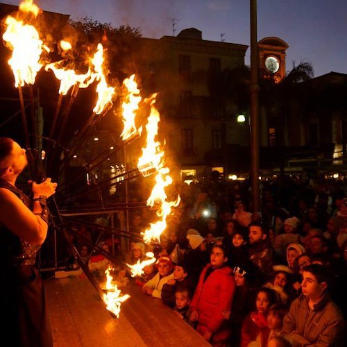 A Sorrento due giorni dedicati al Carnevale con prestigiatori, trampolieri, giocolieri e clown