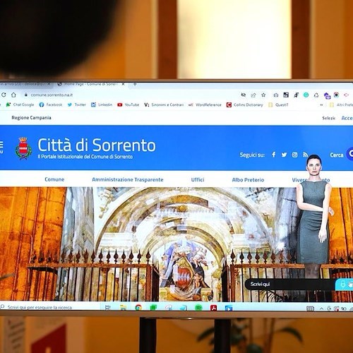 A Sorrento presentata "Nina", la nuova assistente virtuale al servizio dei cittadini 