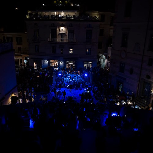Ad "Amalfi in Jazz" l’energia travolgente di Ronnie Jones: 14 luglio concerto in piazza Duomo 