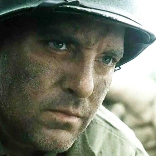 Addio a Tom Sizemore, l'attore di "Salvate il soldato Ryan" morto a 61 anni per un aneurisma cerebrale 