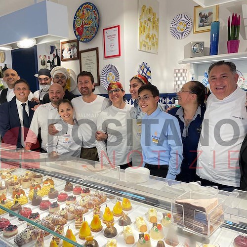 Alessandro Siani a Minori, l'attore comico napoletano si regala una pausa gourmet da Sal De Riso