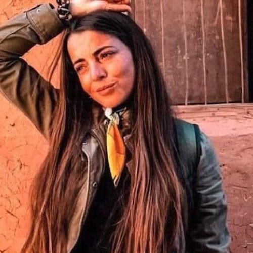 Alessia Piperno rilasciata dalle autorità iraniane, Meloni: «Presto tornerà in Italia»