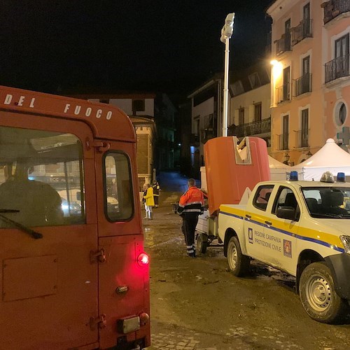 Alluvione a Monteforte Irpino, fiume di fango travolge la città. Il sindaco: «Nessun ferito»