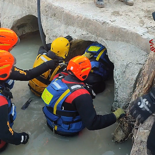 Alluvione delle Marche, ancora nessuna traccia dei due dispersi. Oltre 400 vigili del fuoco al lavoro 